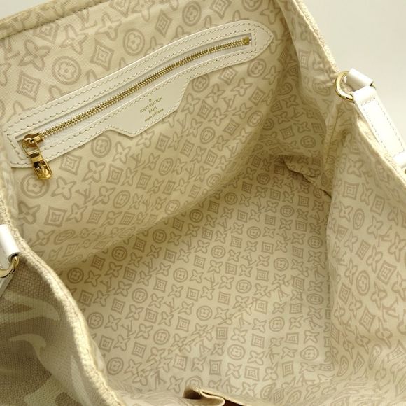 Louis Vuitton Cruise Line Thai Sienne PM Sable Beige - Picture 8 of 8